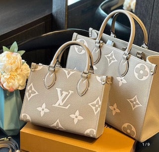 Louis Vuitton Onthego MM in striking bicolor Monogram